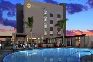 Alojamiento - SunCoast Park Hotel Anaheim Resort, Tapestry by Hilton