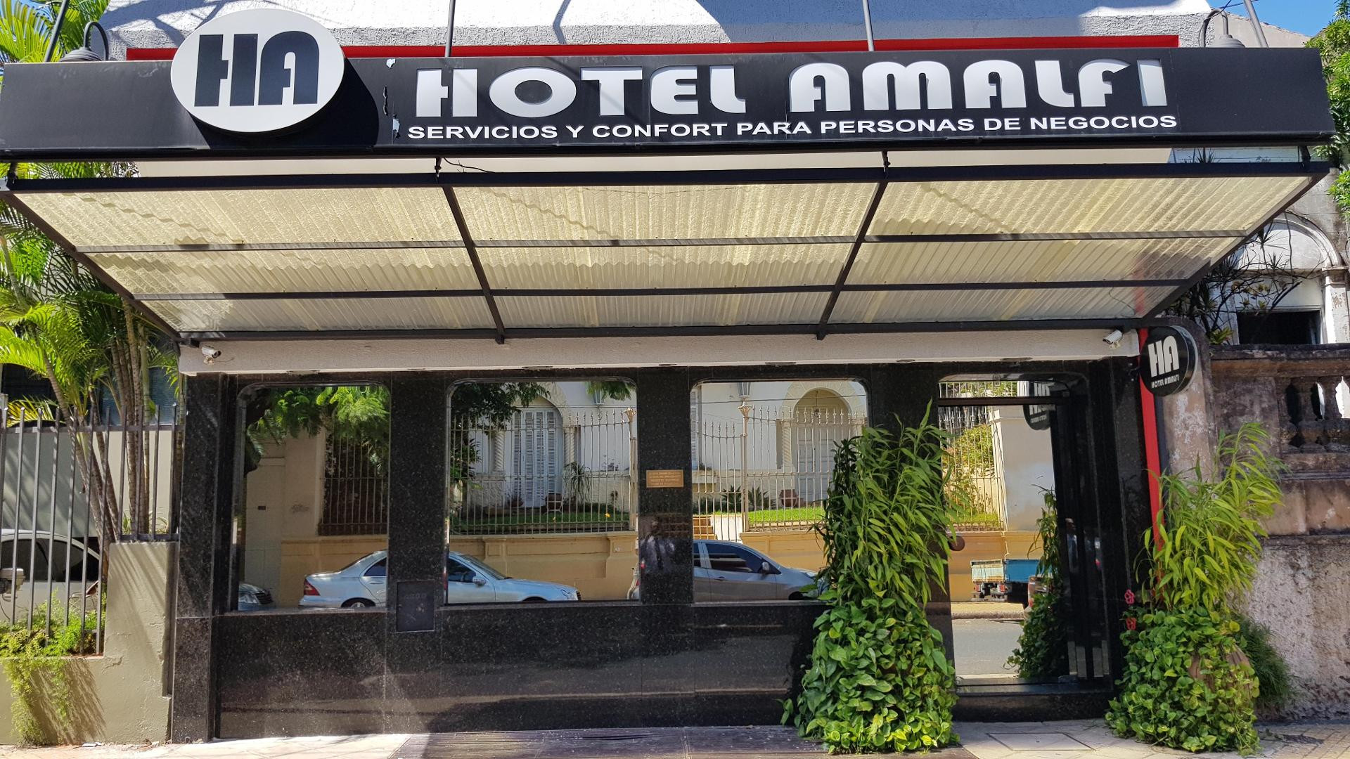 Vista Exterior Hotel Amalfi