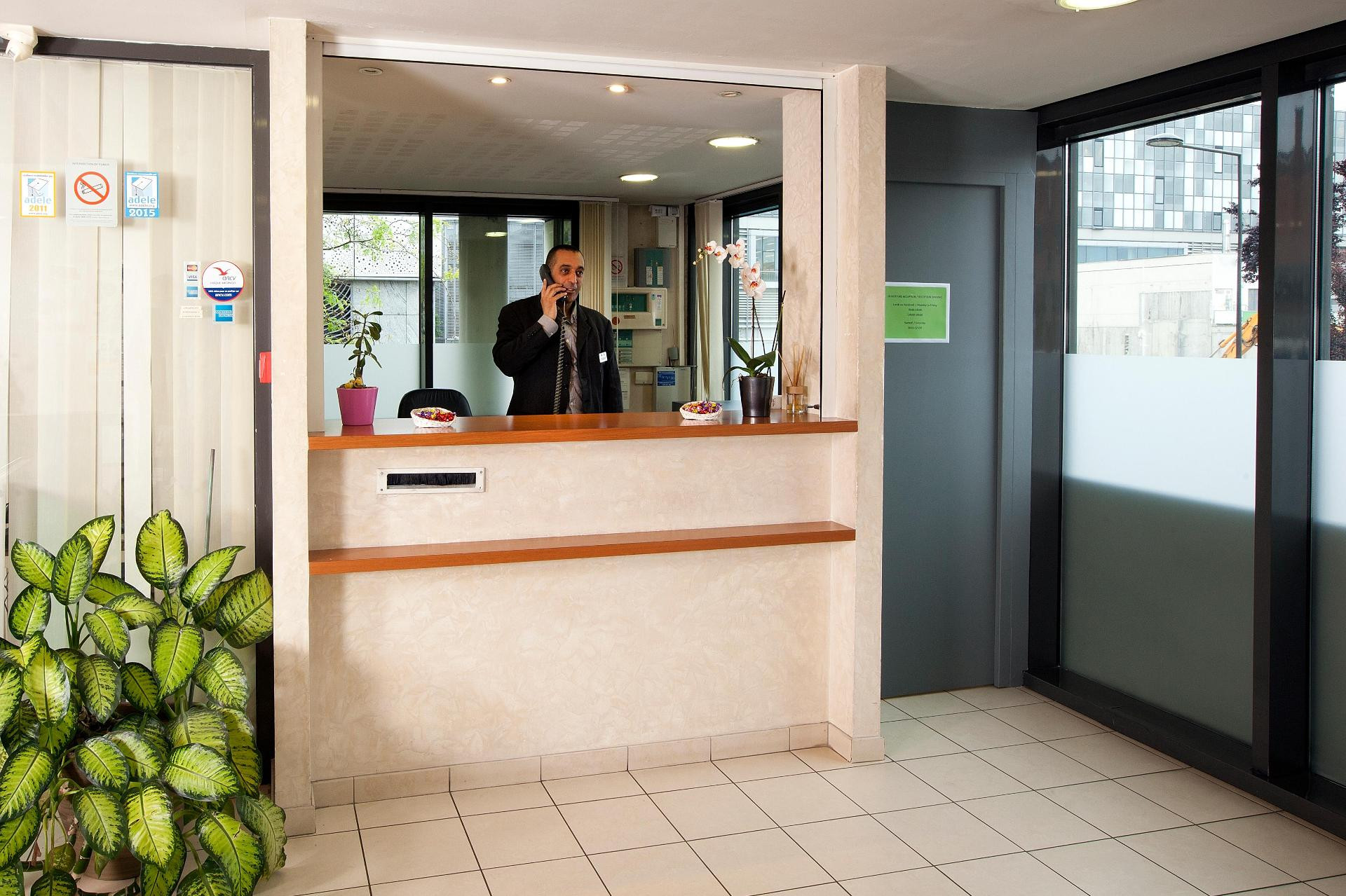 Vista Lobby Séjours & Affaires Paris Ivry