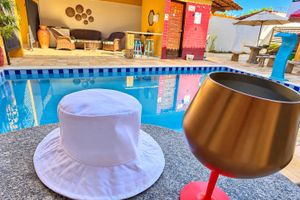 Paquete - HOTEL PARAISO FRANCÊS, 700 m da Praia do Francês, pet friendly