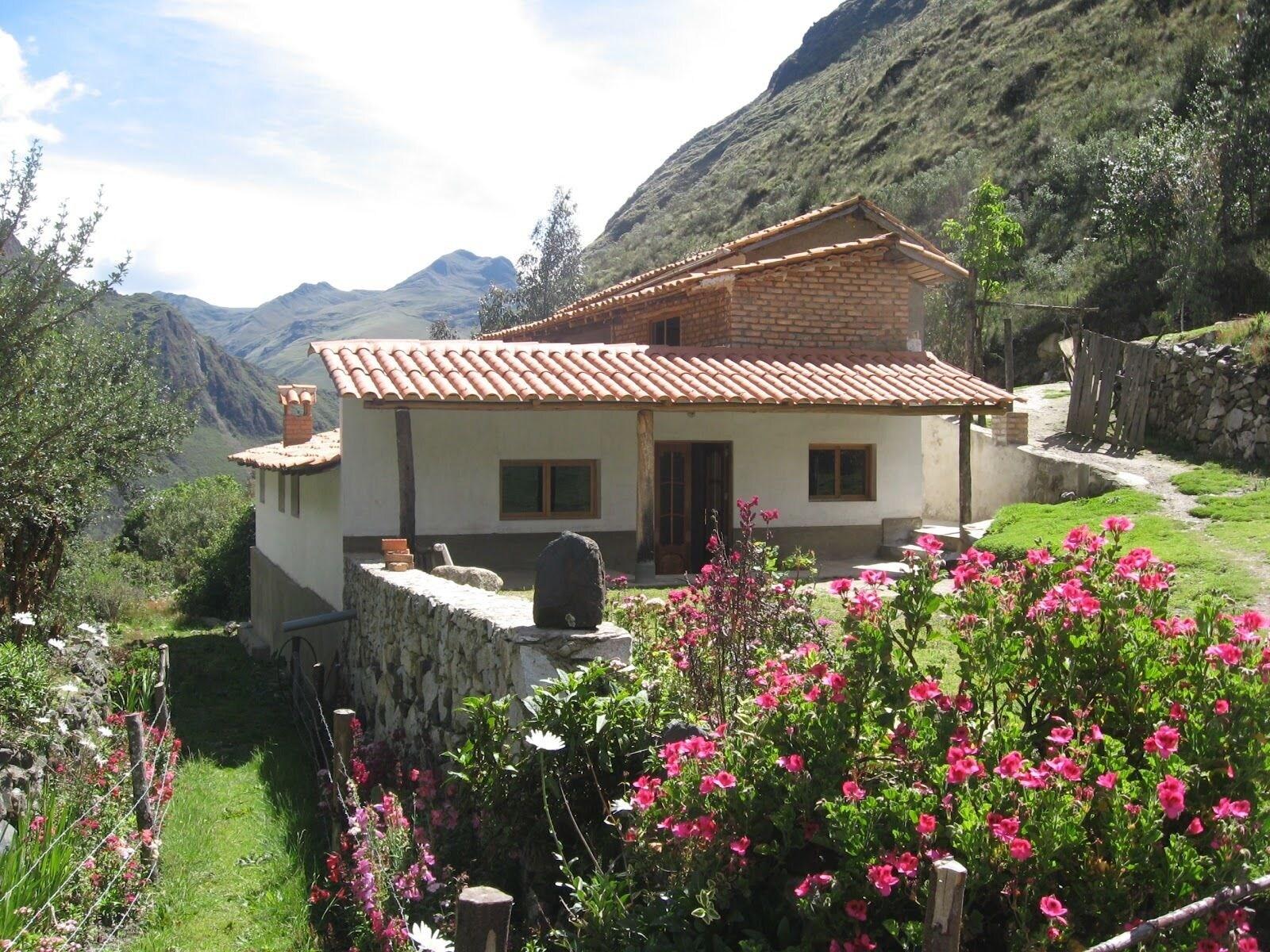 Varios Hospedaje Illariy