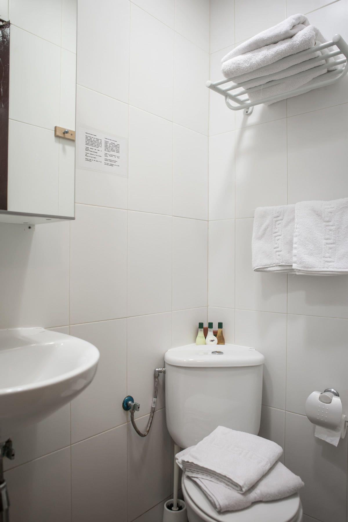 Equipamiento de Habitación Pensión 45
