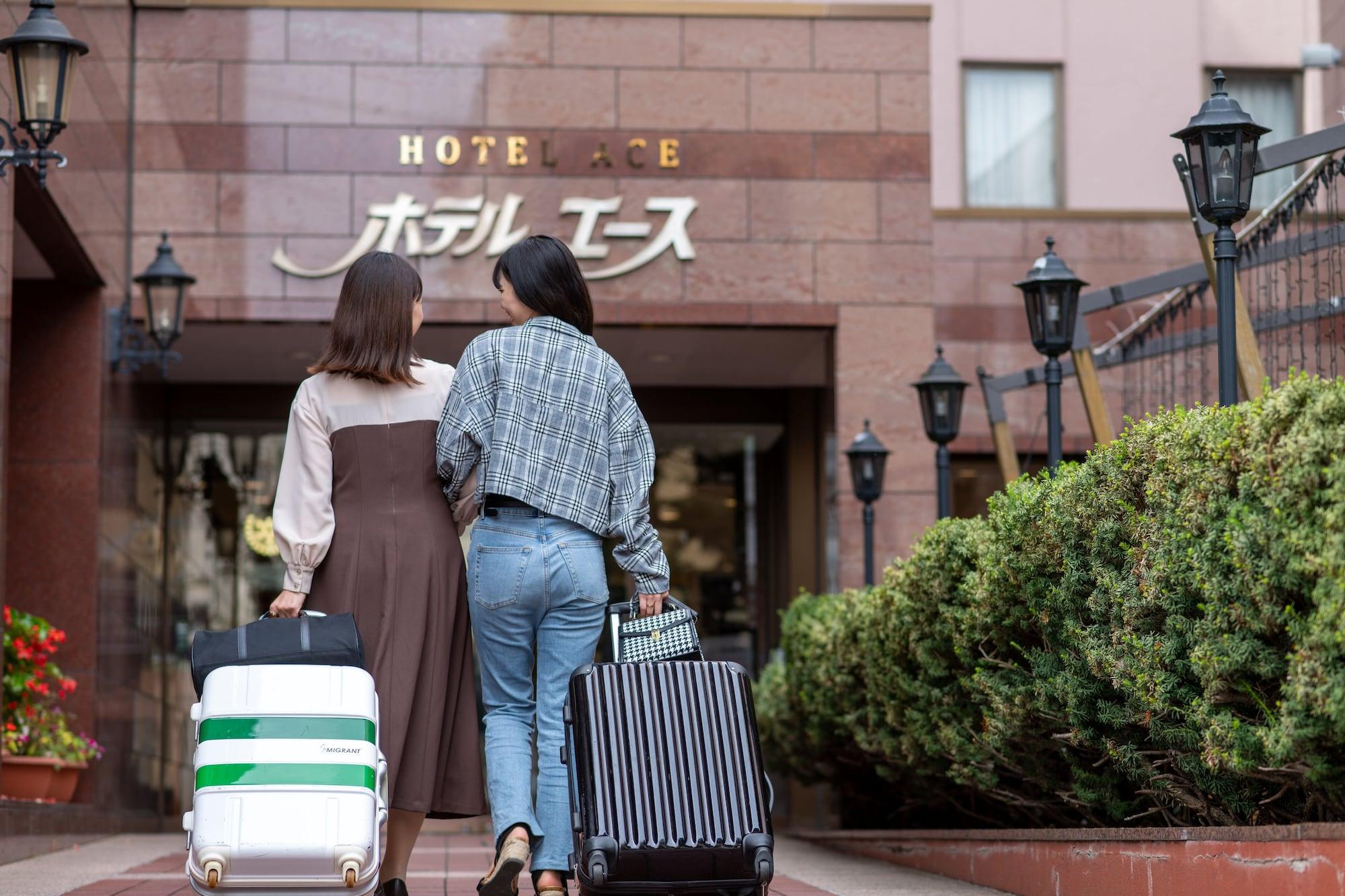 Vista Exterior Hotel Ace Morioka