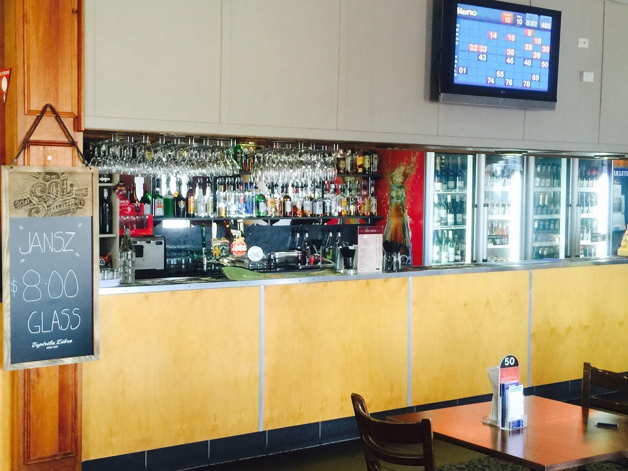 Bar/Salón Nightcap at Riverside Hotel