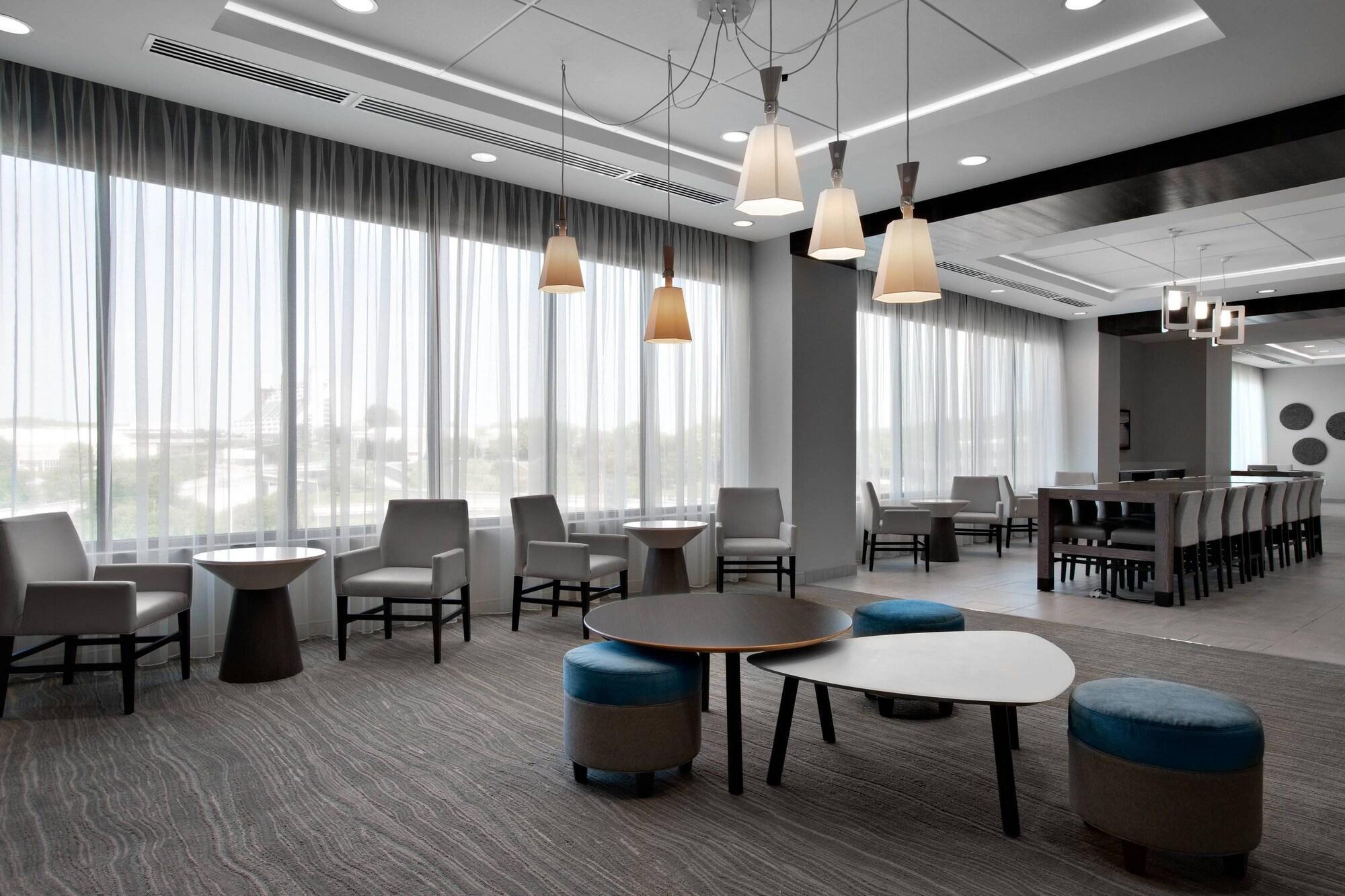 Restaurant Residence Inn by Marriott Knoxville Downtown
