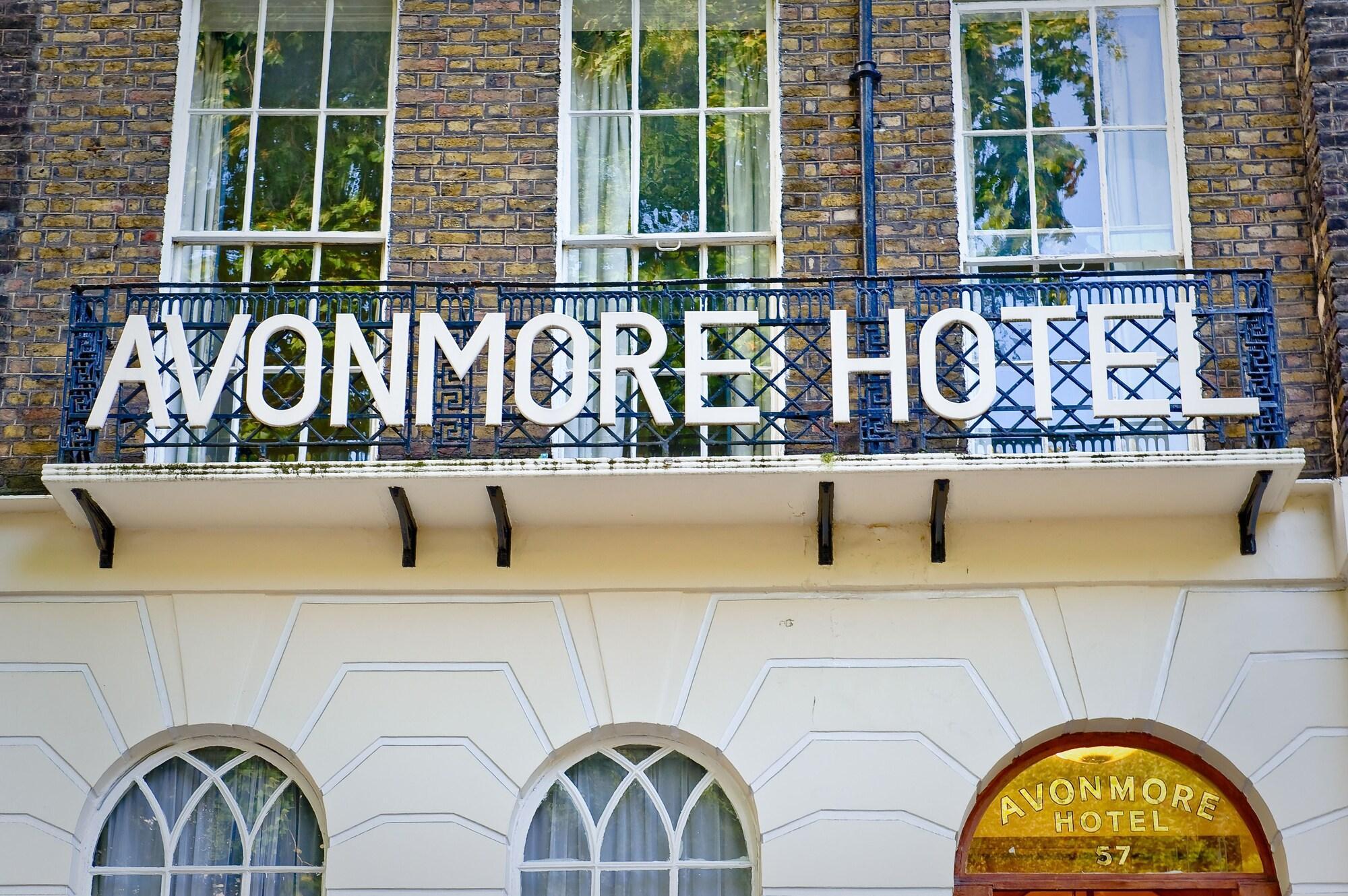 Vista Exterior Avonmore Hotel Cartwright Gardens