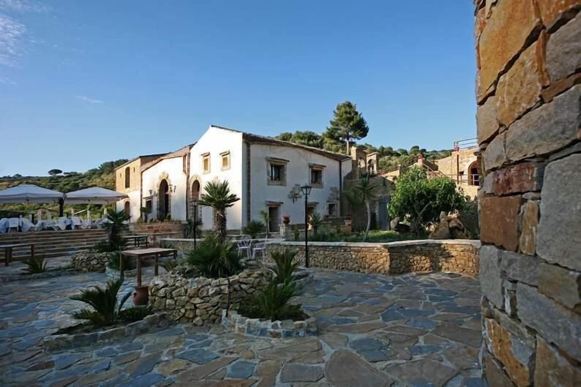 Vista Exterior Casale del Golfo