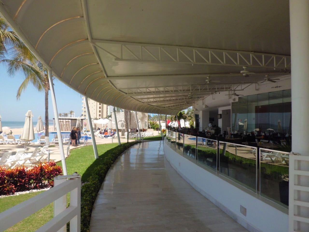 Vista Exterior Condo Royal 605