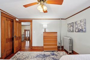 Alojamiento - Charming, Historic Farmhouse near Madison