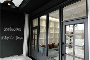 Alojamiento - Mieh's Inn