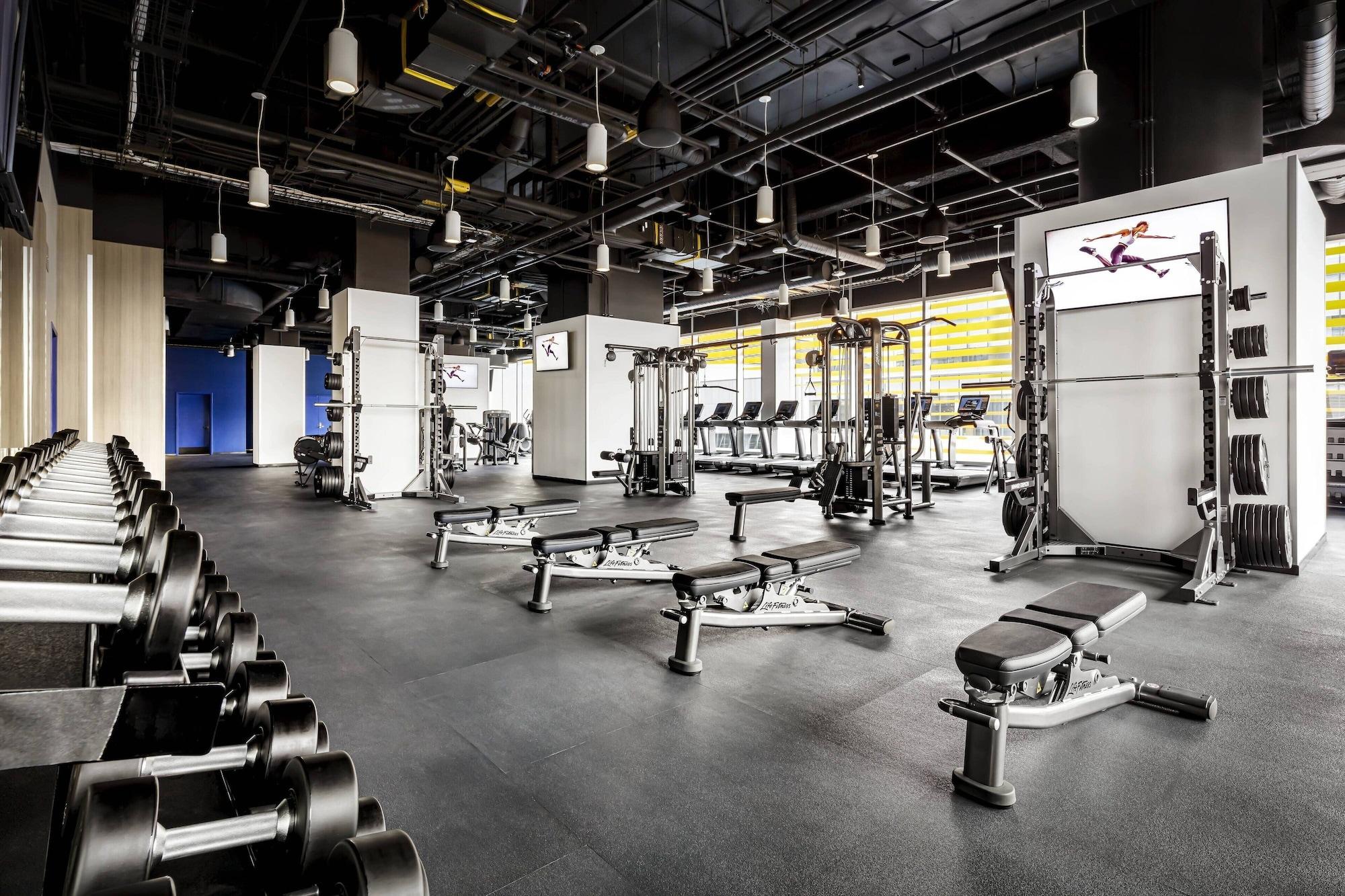 Gimnasio JW Marriott Edmonton ICE District