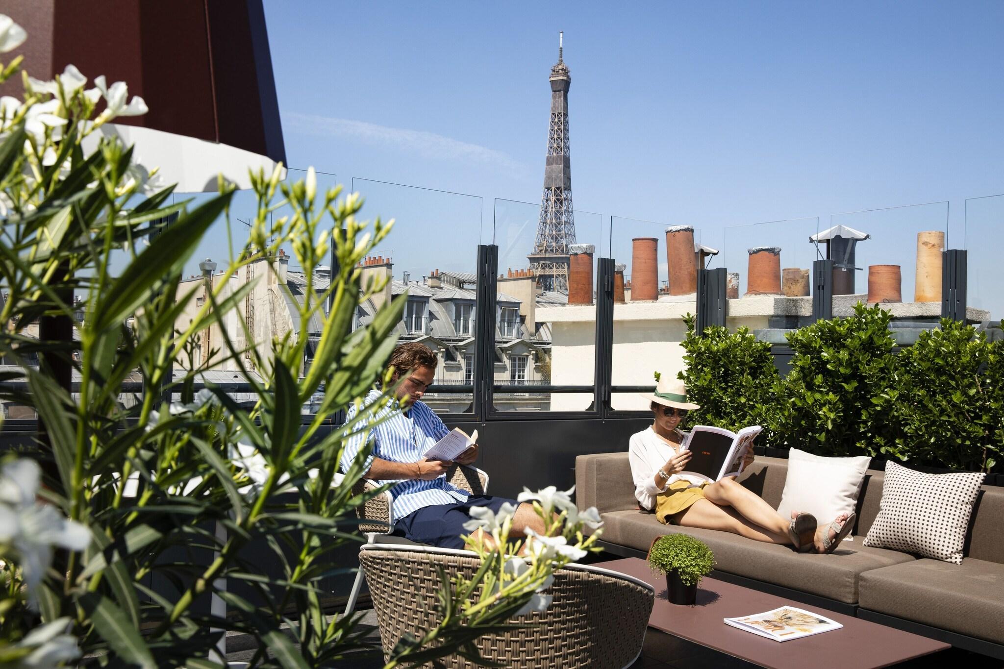 Varios Rayz Eiffel