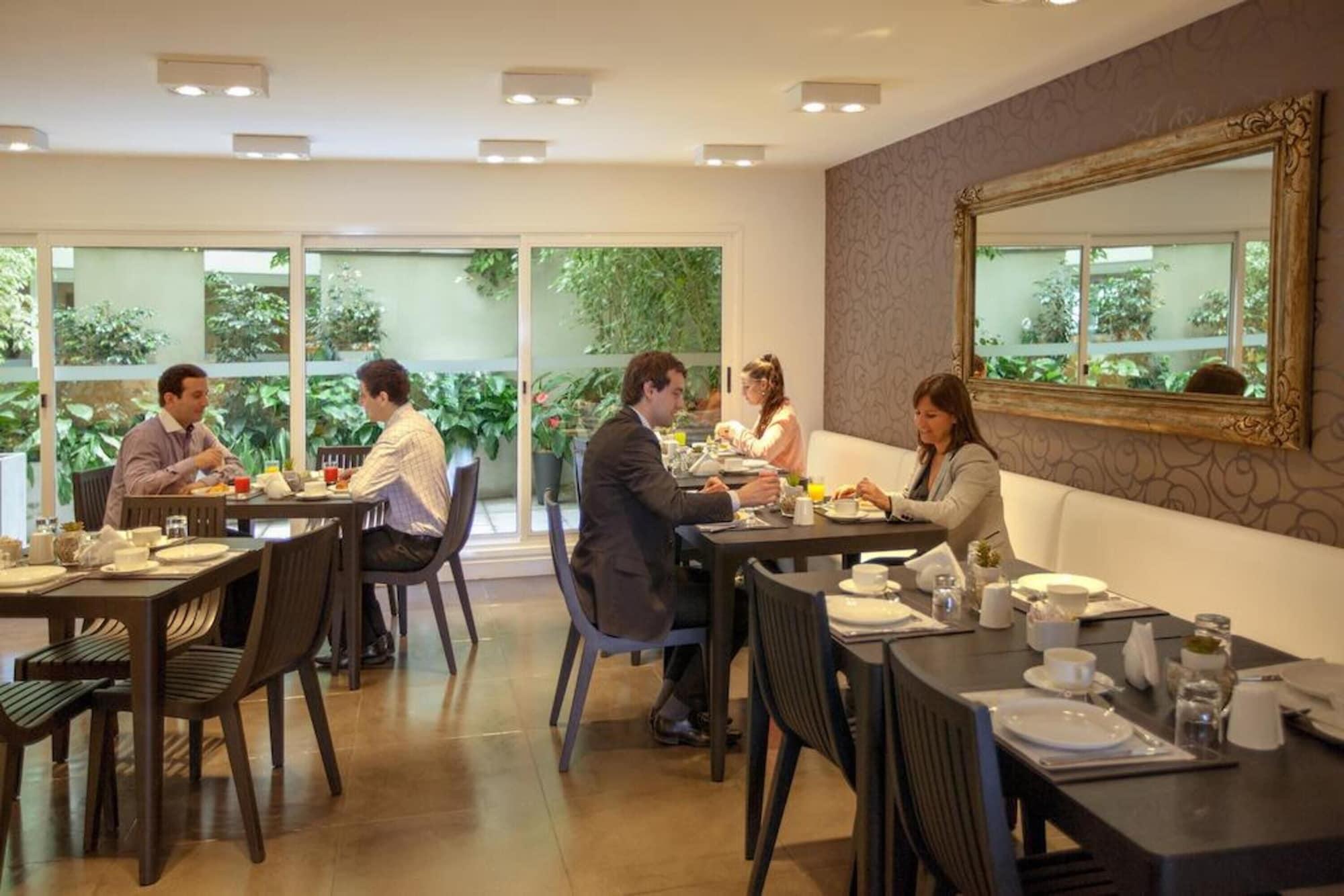 Restaurant Mercure Montevideo Punta Carretas