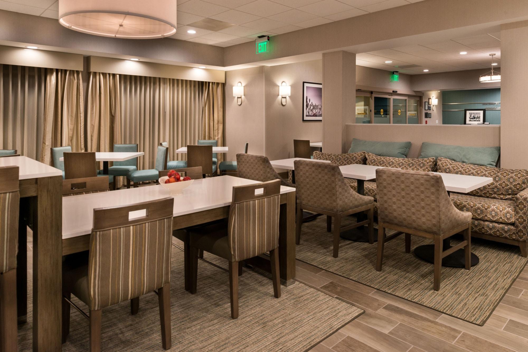 Restaurant Hampton Inn Channel Islands Harbor/Oxnard