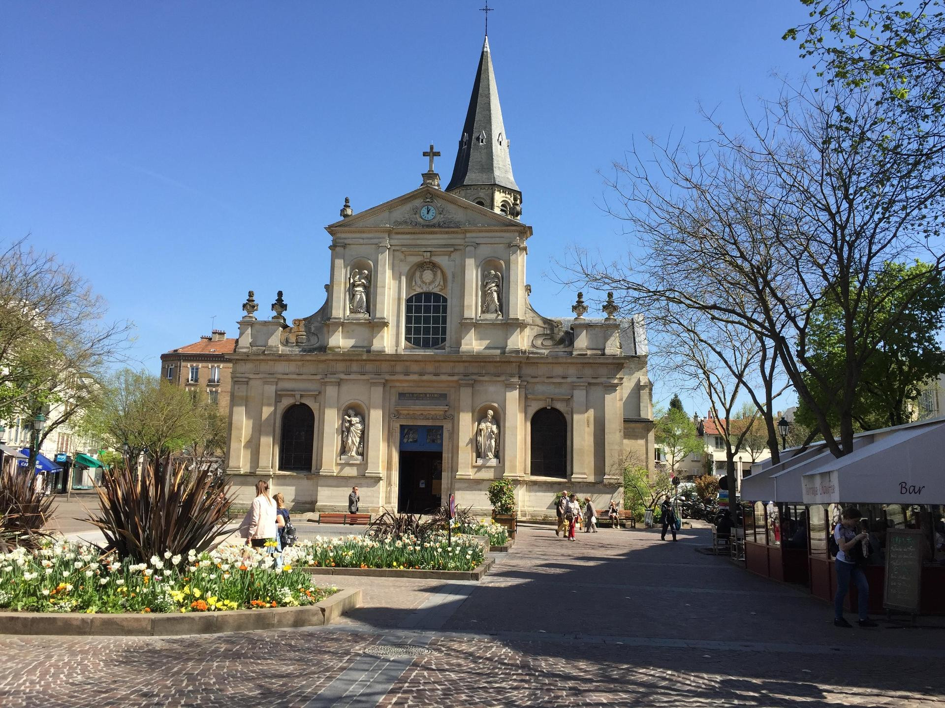 Vista Exterior Hotel Le Cardinal Rueil Centre