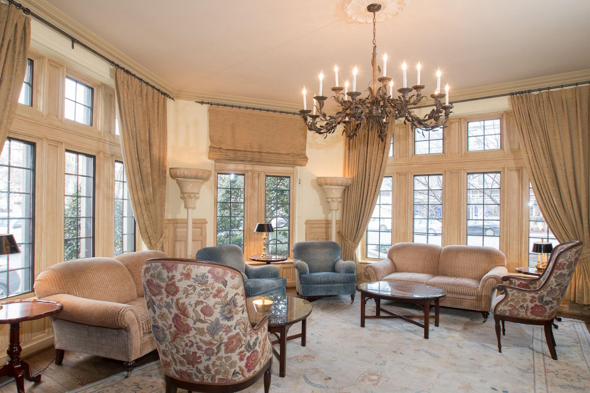 Vista Lobby The Henley Park Hotel