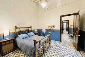 Alquiler Vacacional - Centrally located apartment with history and style