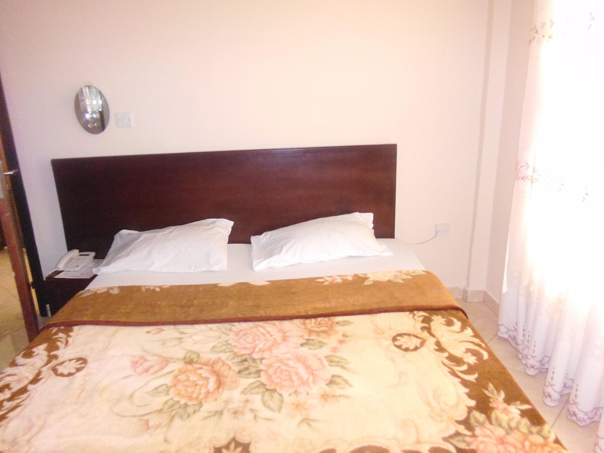 Vista Lobby Wadoma Royale Hotel