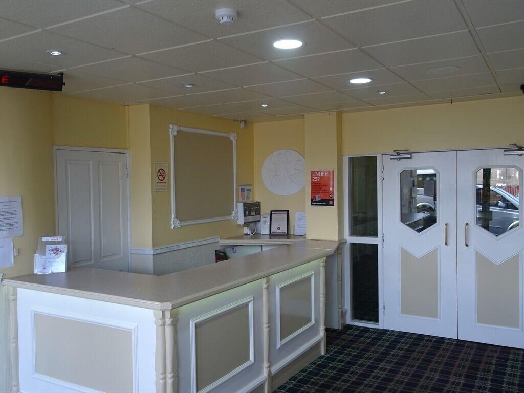 Vista Lobby Gleniffer Hotel