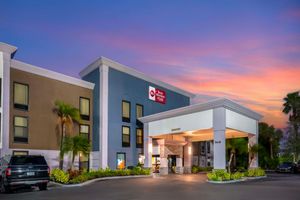 Alojamiento - Best Western Plus Universal Inn