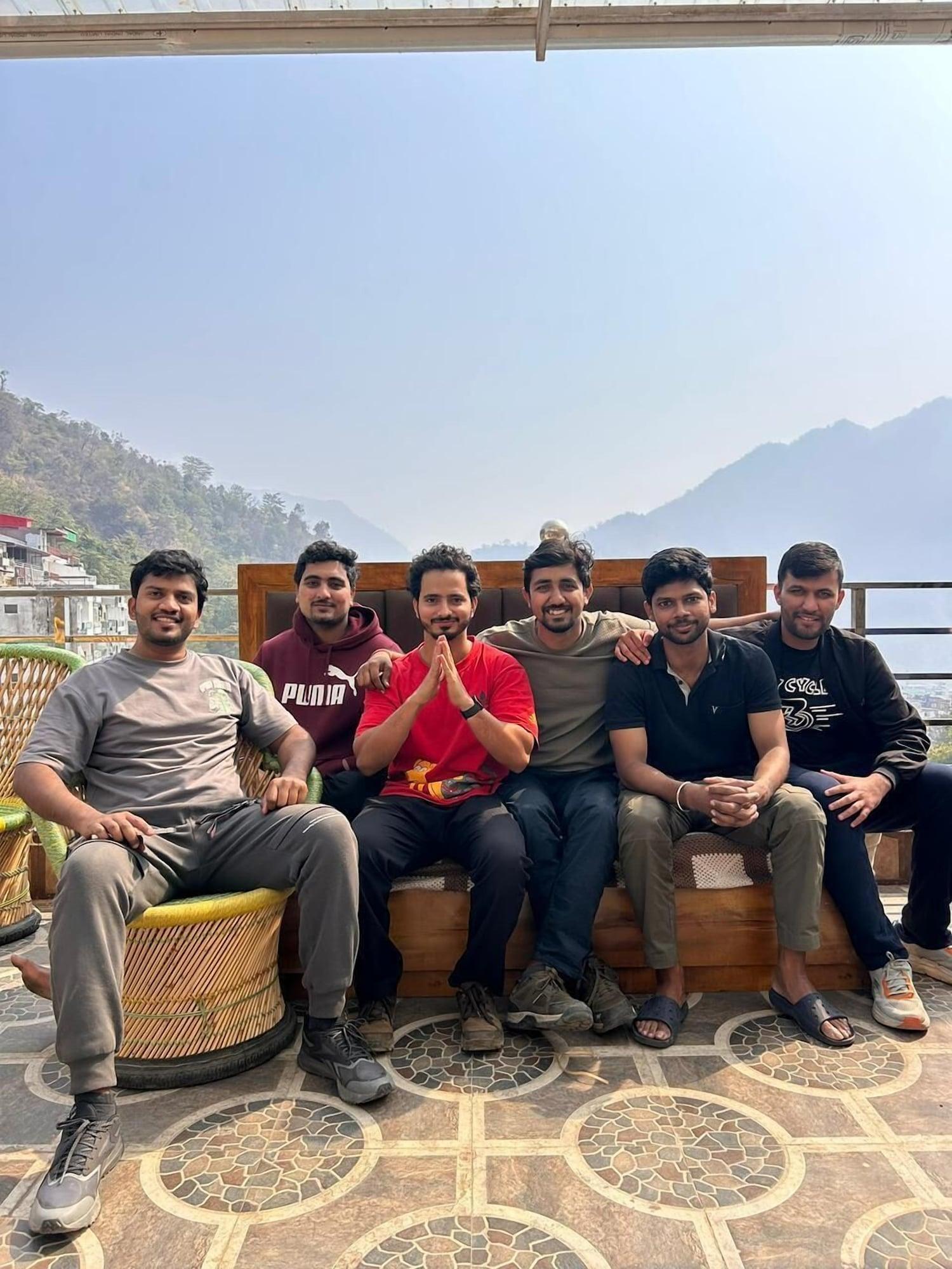 Bar/Salón Namaste Hostel Rishikesh