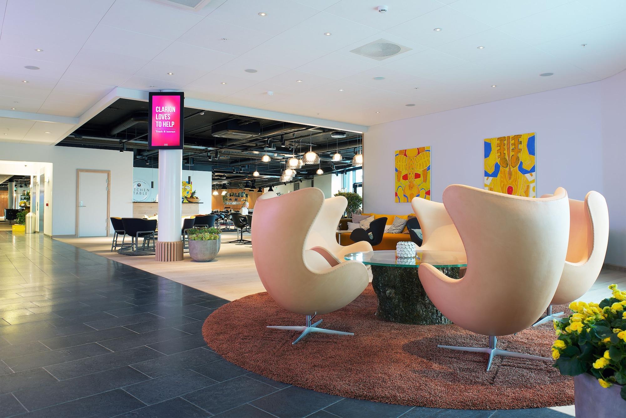Vista Lobby Clarion Hotel Energy