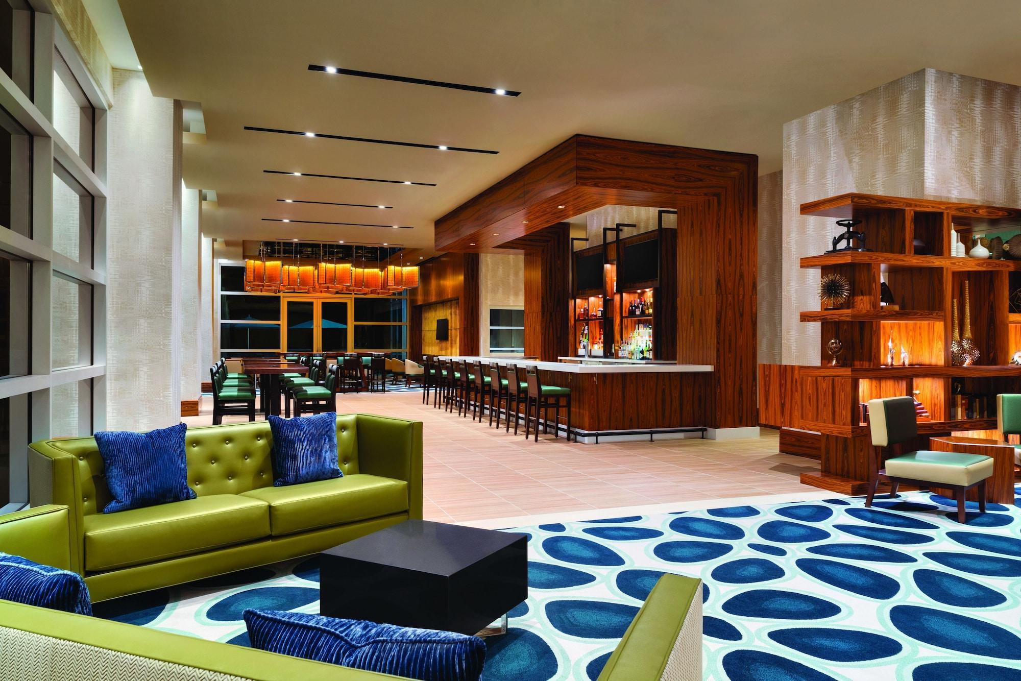 Bar/Salón The Landing Hotel at Rivers Casino & Resort