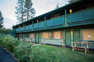 Alojamiento - Big Pines Mountain House