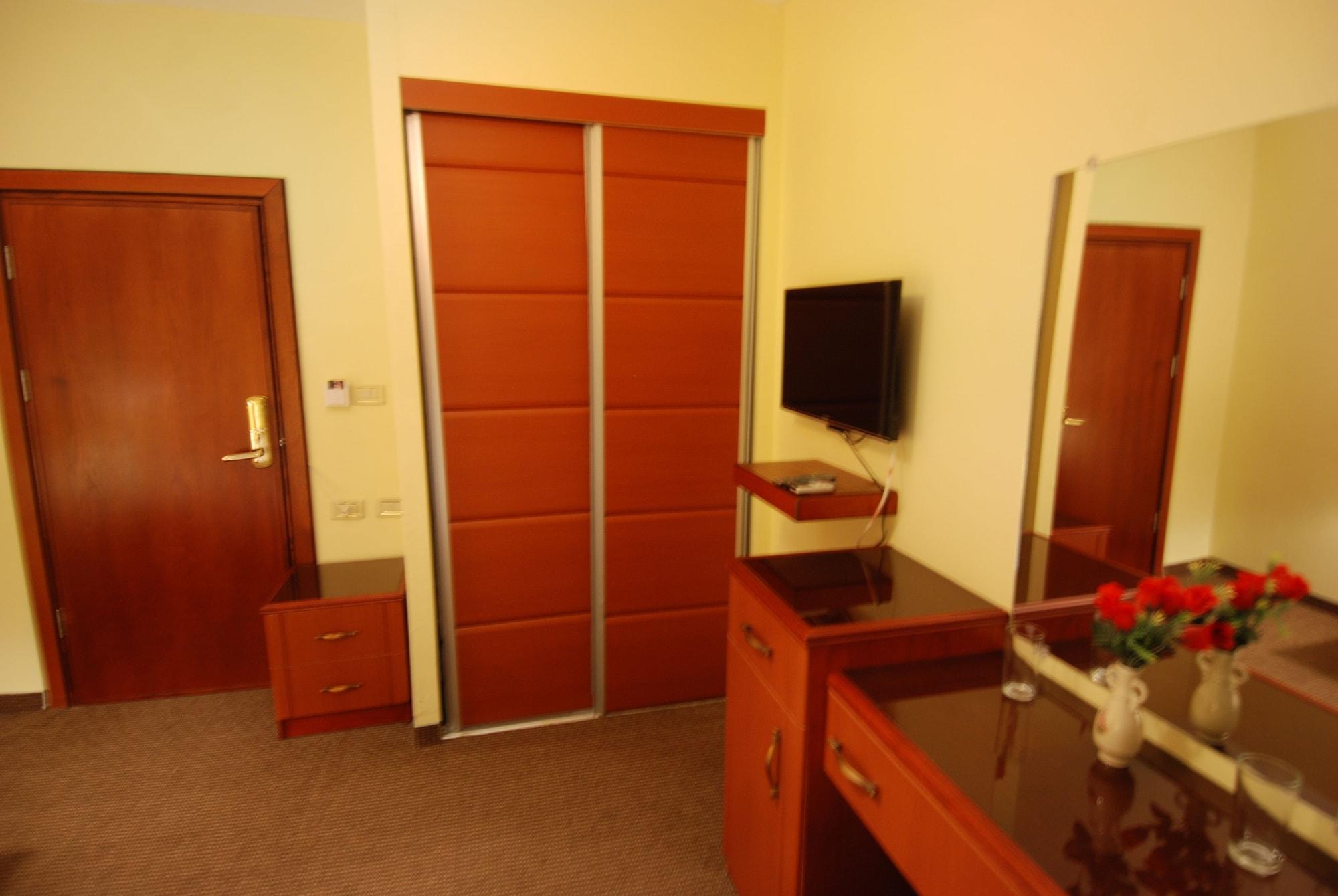 Set de Habitación Al Rashid Hotel