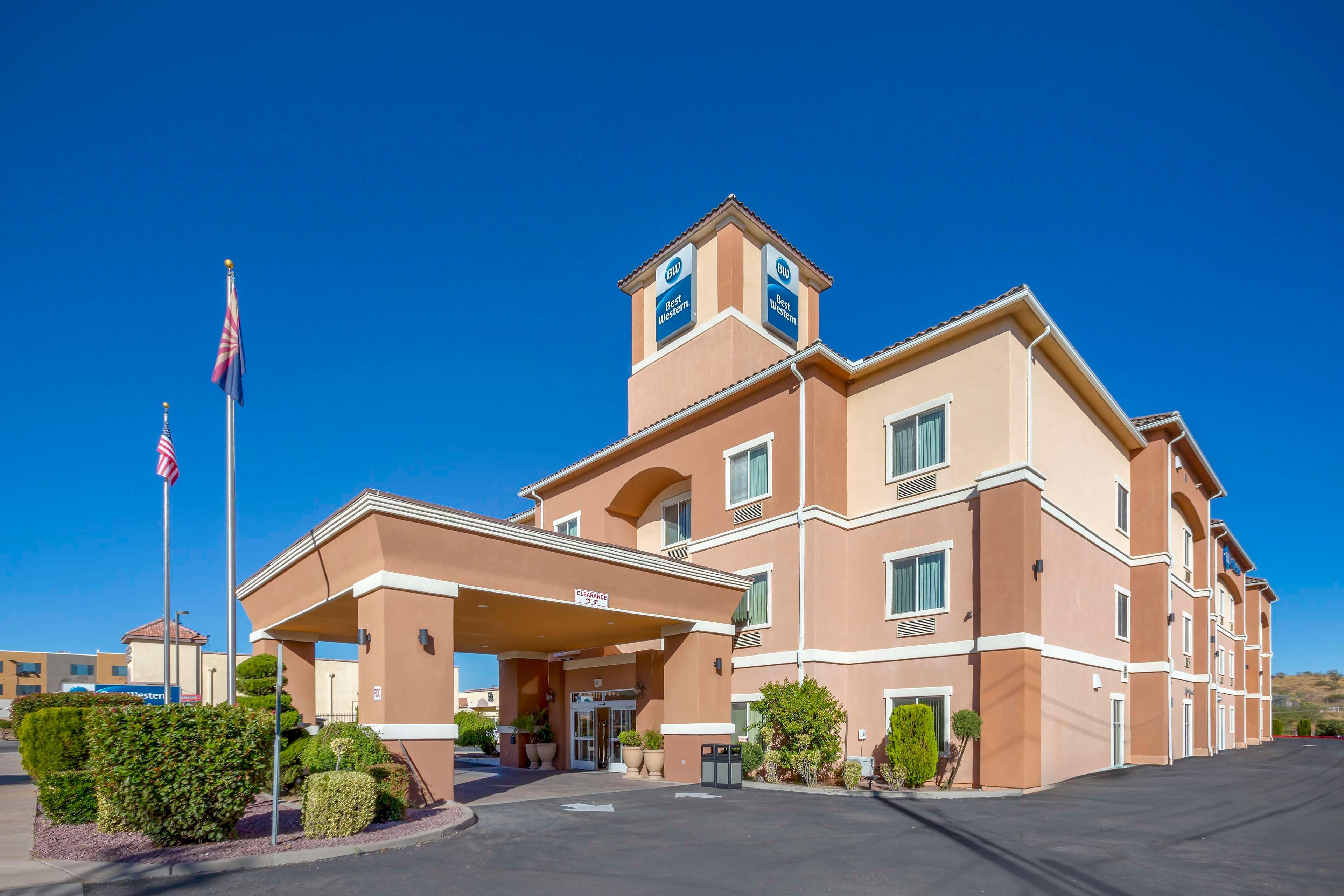 Vista Exterior Best Western Sonora Inn & Suites