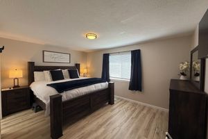 Alquiler Vacacional - Cozy Getaway for Work & Play-Game Room-Walk to Hospital-Close to Hayward-Autzen