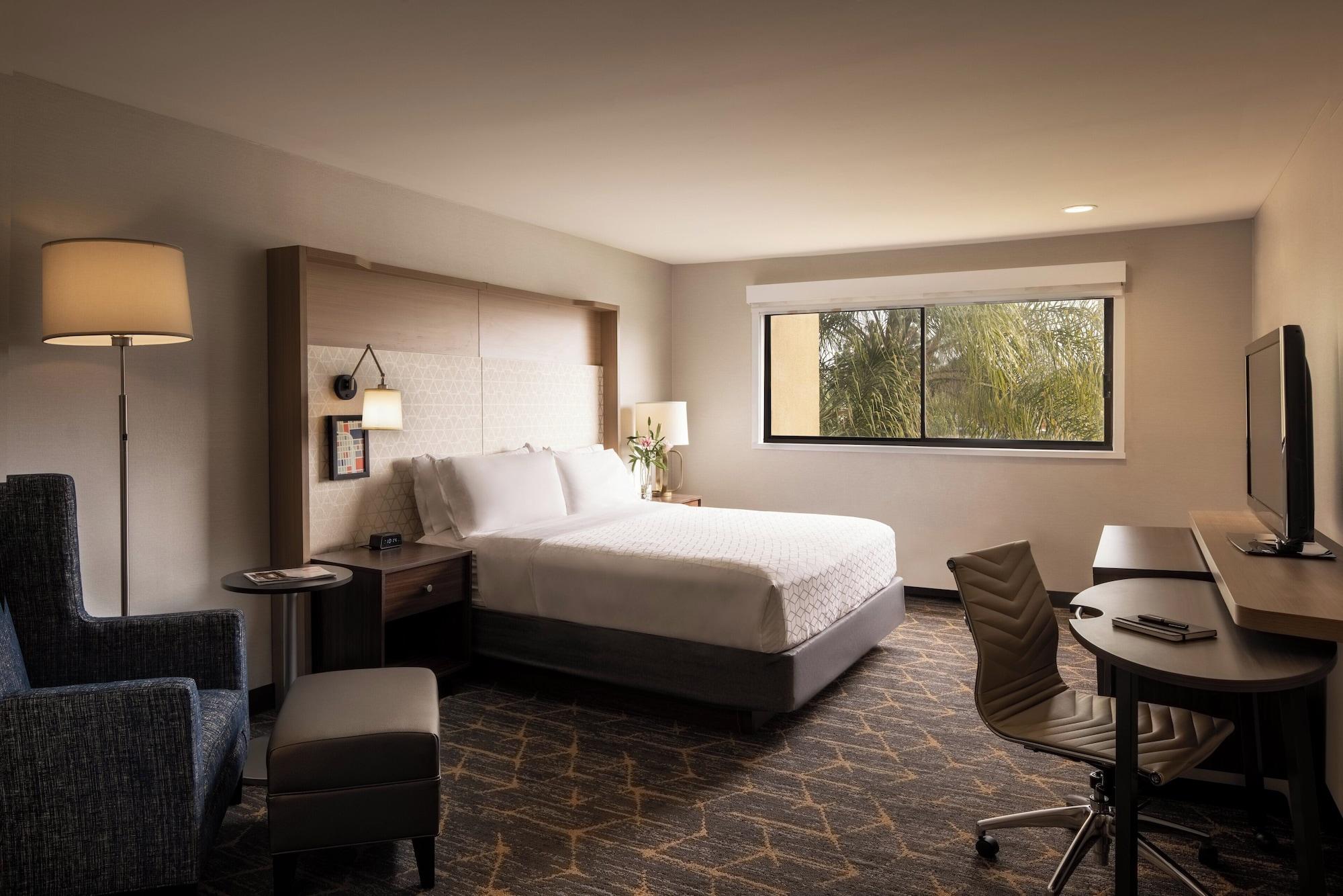 Habitación Holiday Inn Santa Ana-Orange Co. Arpt by IHG