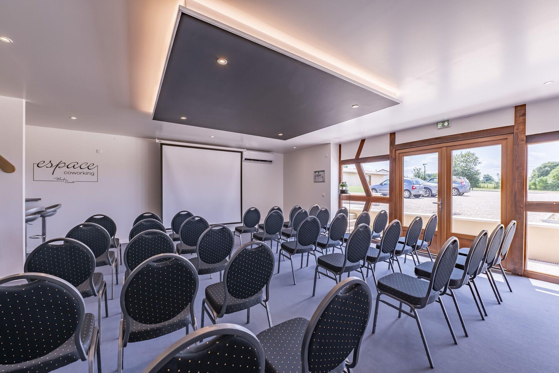 Sala de Reuniones Le Moulin de la Brevette
