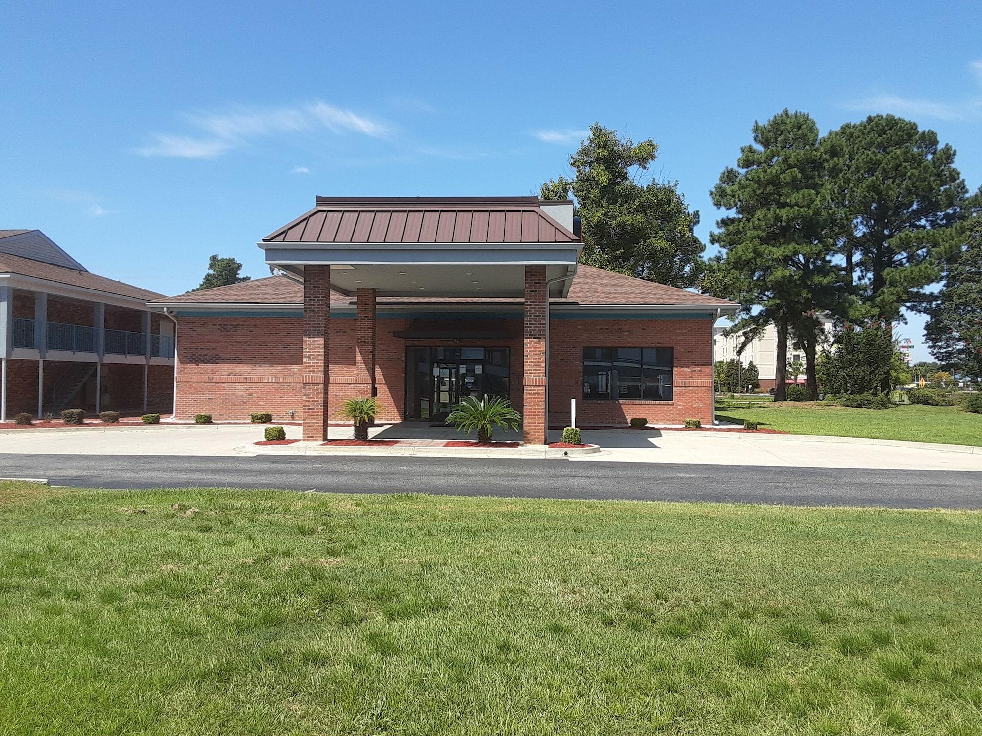 Vista Exterior Howard Johnson by Wyndham Florence