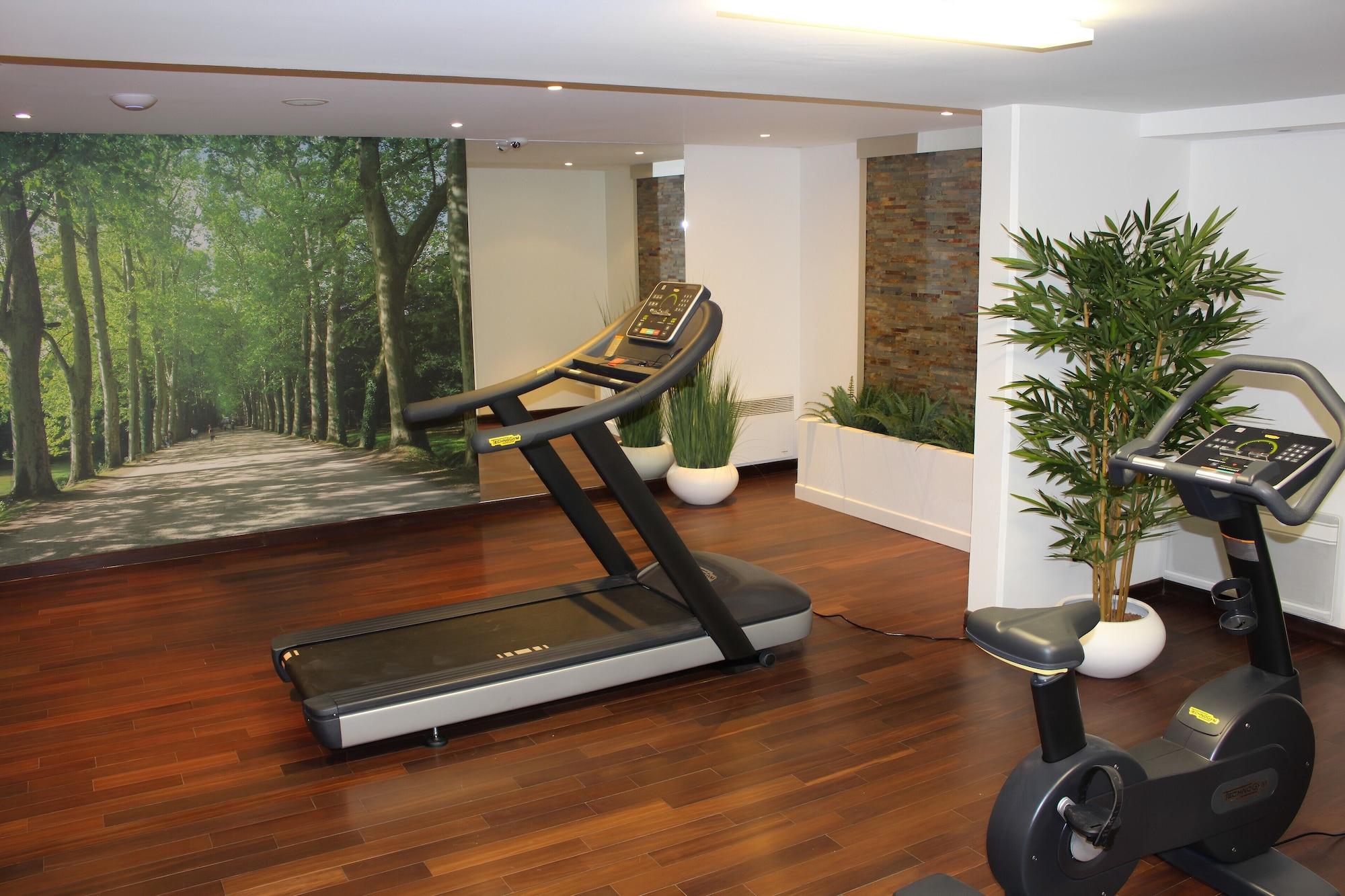 Gimnasio Hôtel de Berny