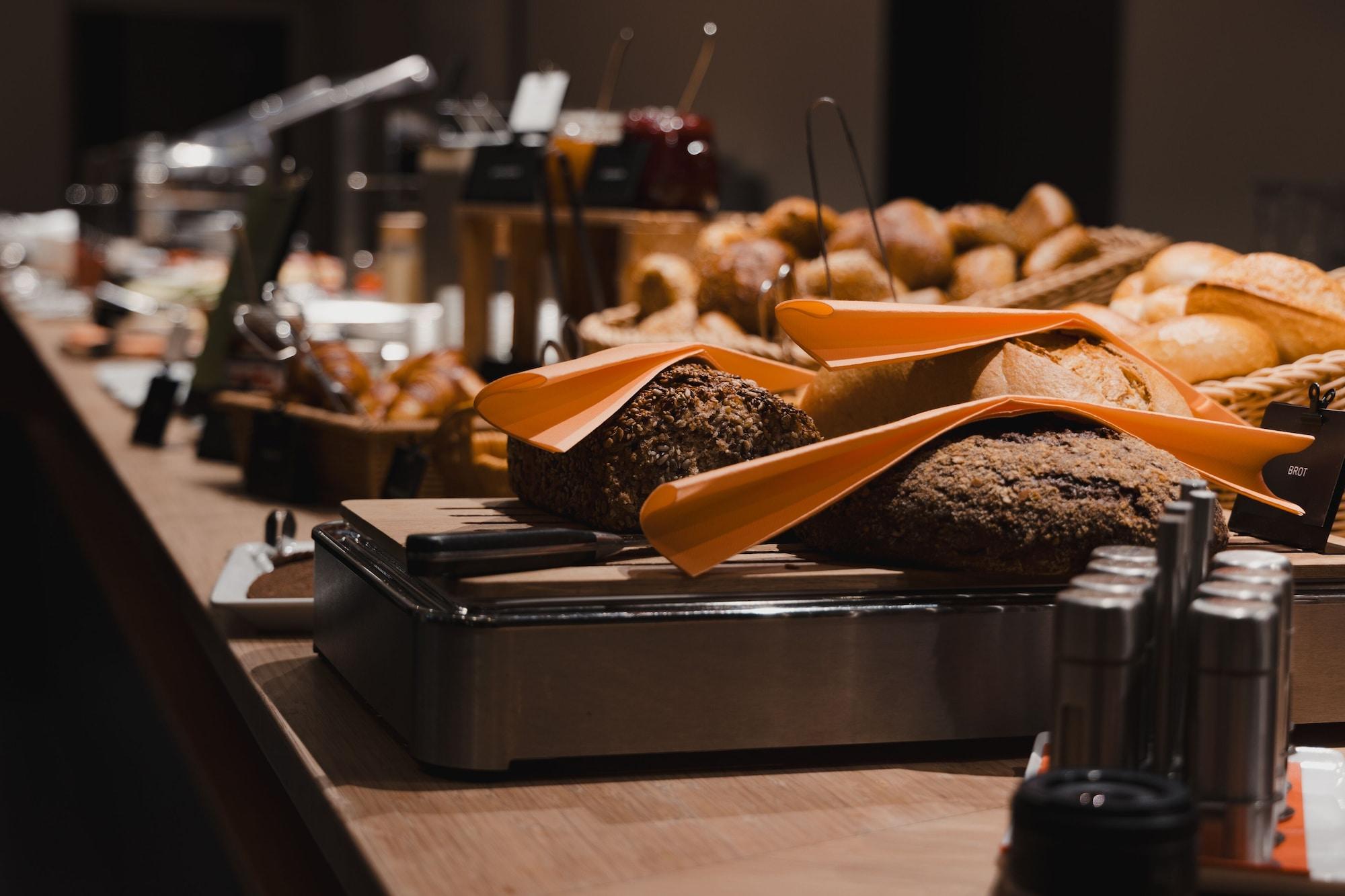Restaurant Factory Hotel