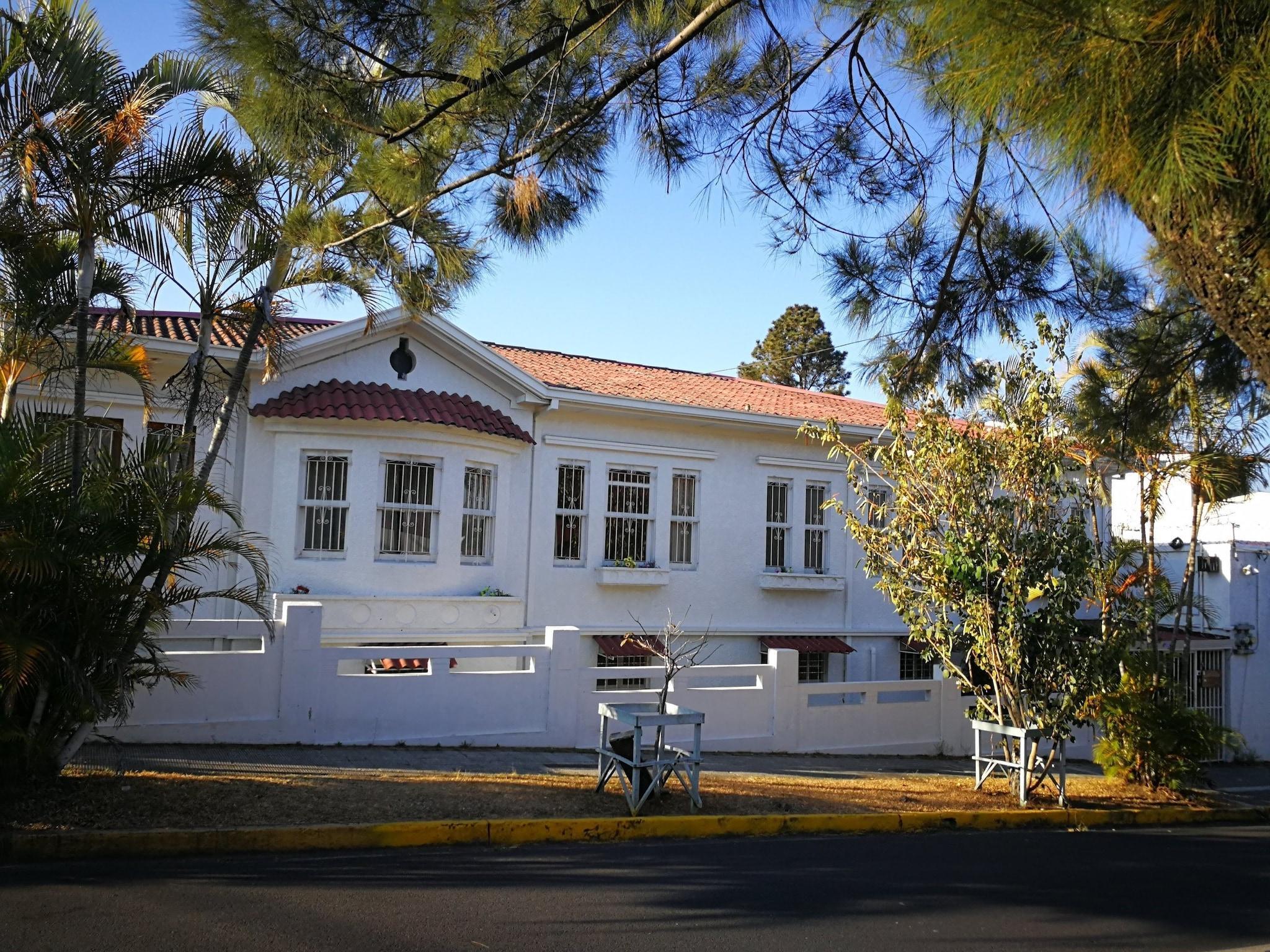 Varios Costa Rica Guesthouse