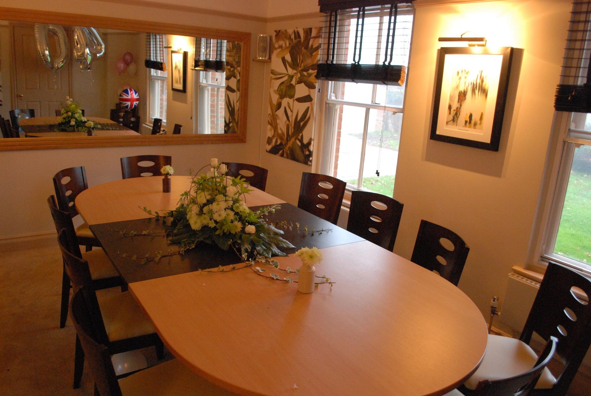 Sala de Reuniones Stratford Limes Hotel