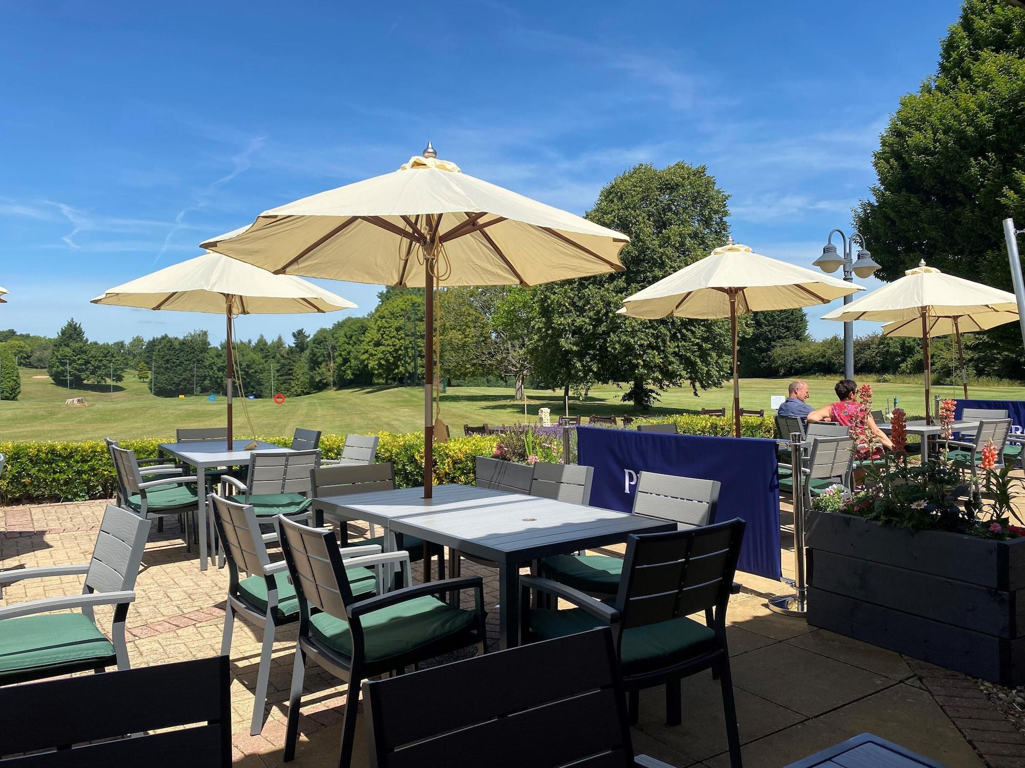 Vista Exterior Staverton Park Hotel & Golf Club