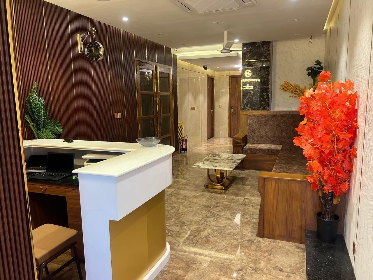 Vista Lobby Hyders Mahal and Hotel