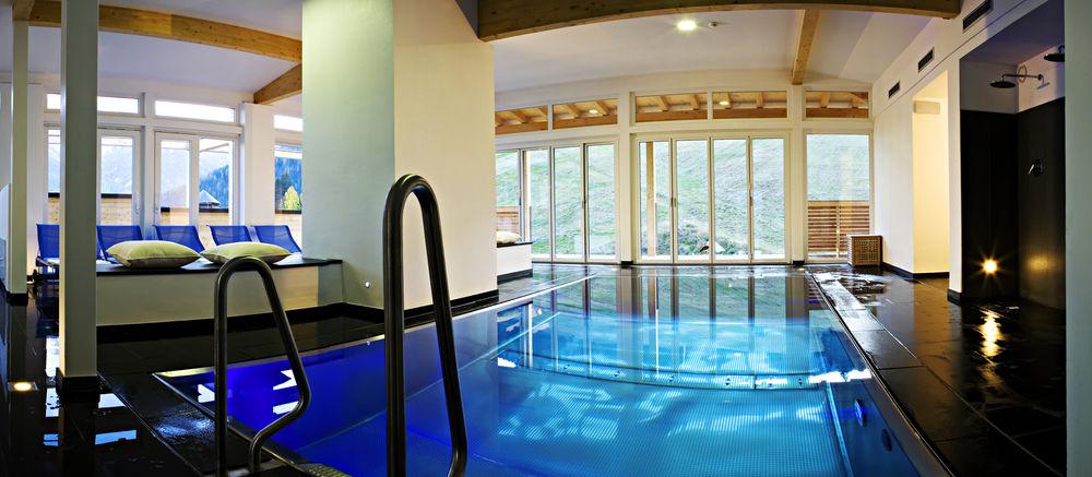 Vista Piscina Familotel das Bellevue Family & Relax