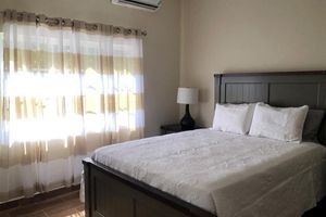 Alquiler Vacacional - Pool View Two Bedroom Apartment with En-Suite, Open Kitchen and Living Room
