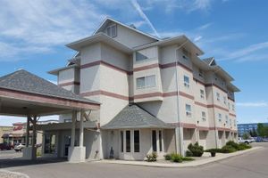 Alojamiento - SureStay Plus Hotel by Best Western Lethbridge