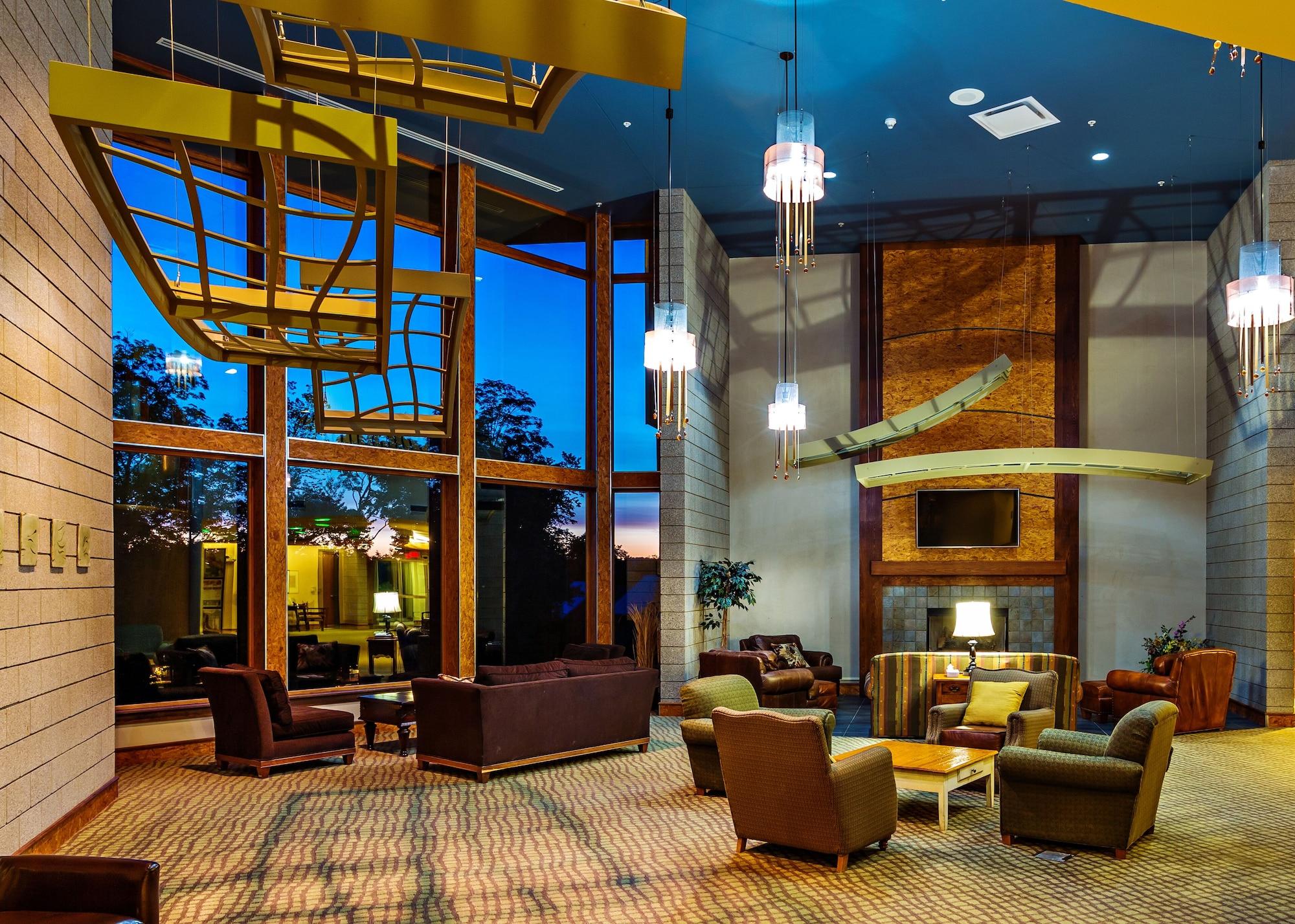 Vista Lobby The Lodge at Cedar River, Shanty Creek Resort