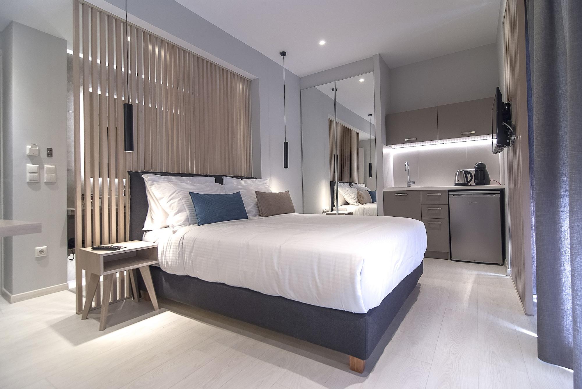 Varios Acropolis Stay