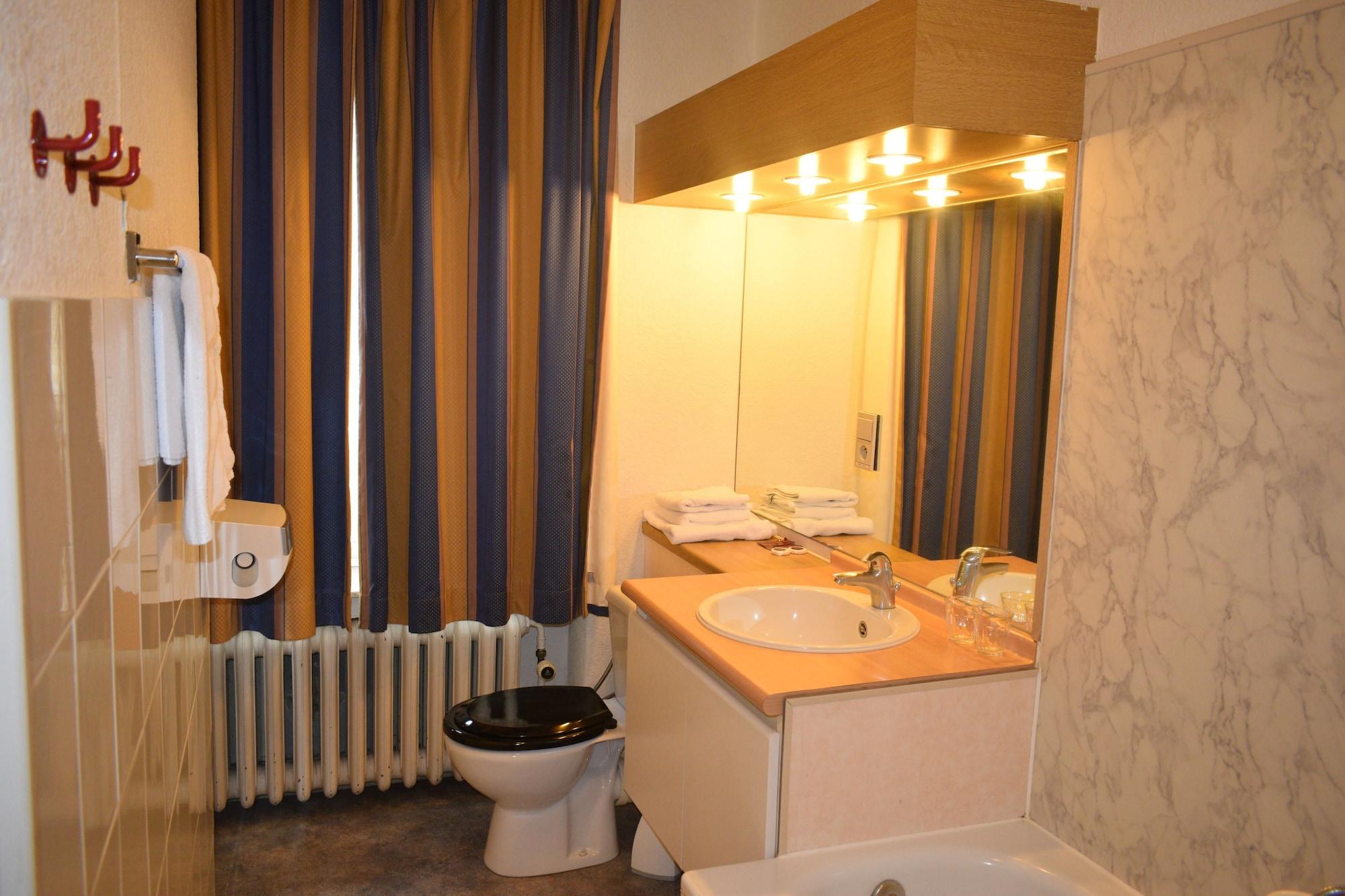 Equipamiento de Habitación Hotel Professor