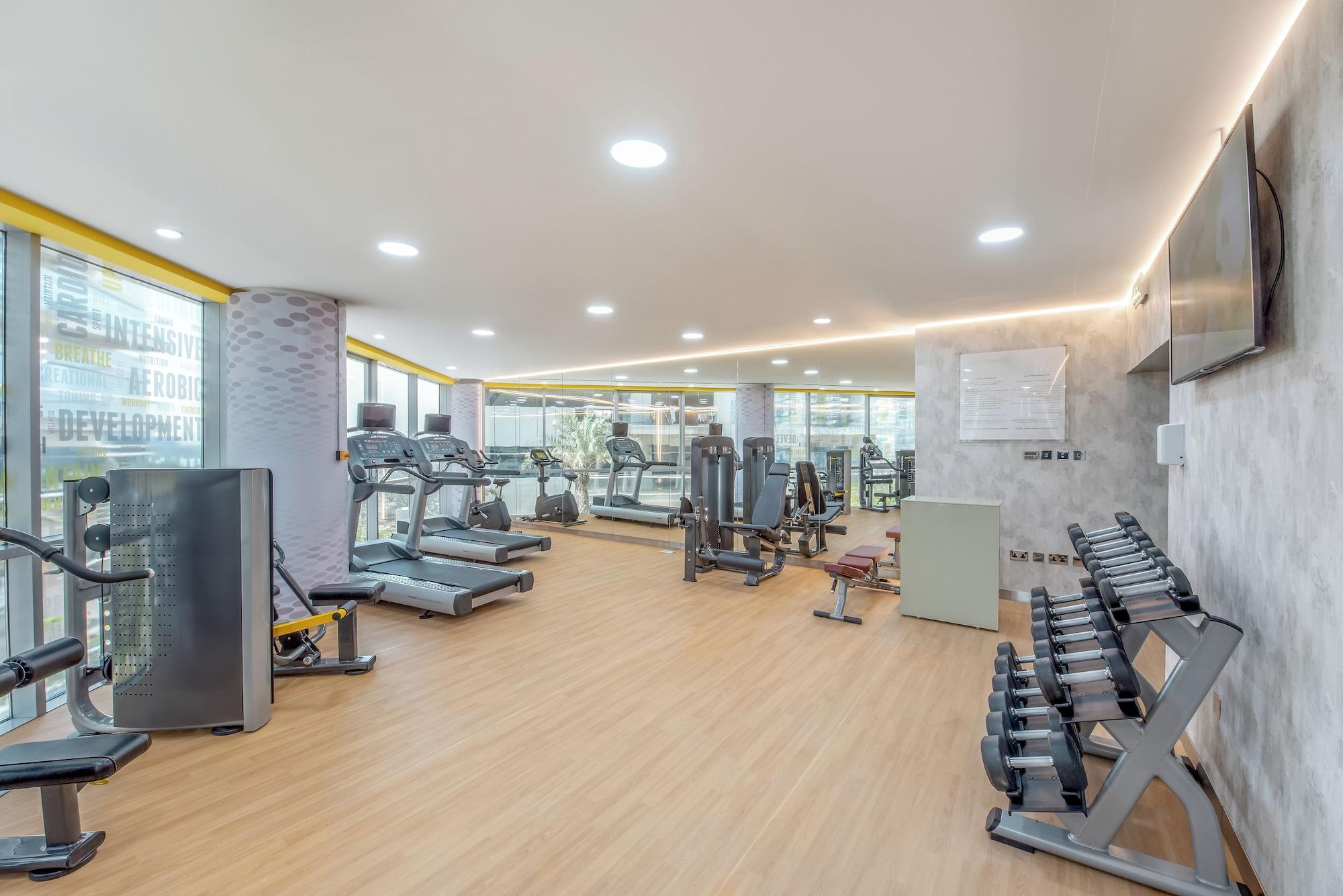 Gimnasio Mövenpick Dubai Creek