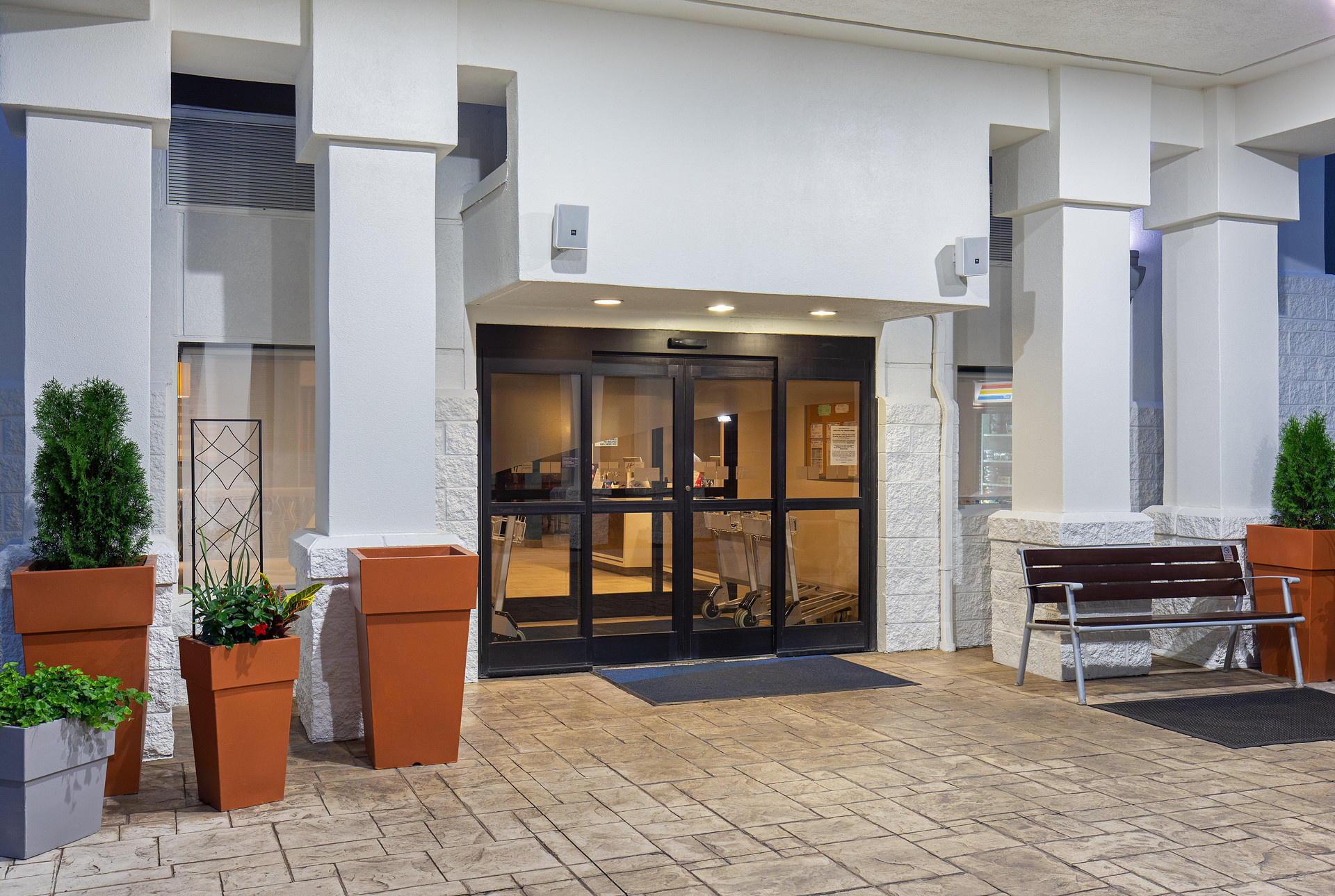 Vista Exterior Holiday Inn Express & Suites Kimball by IHG