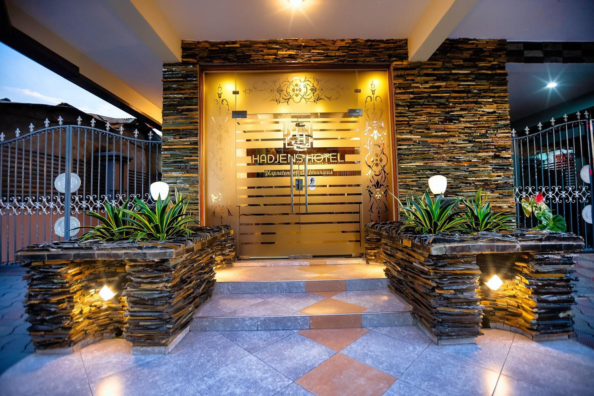 Vista Exterior HADJENS HOTEL