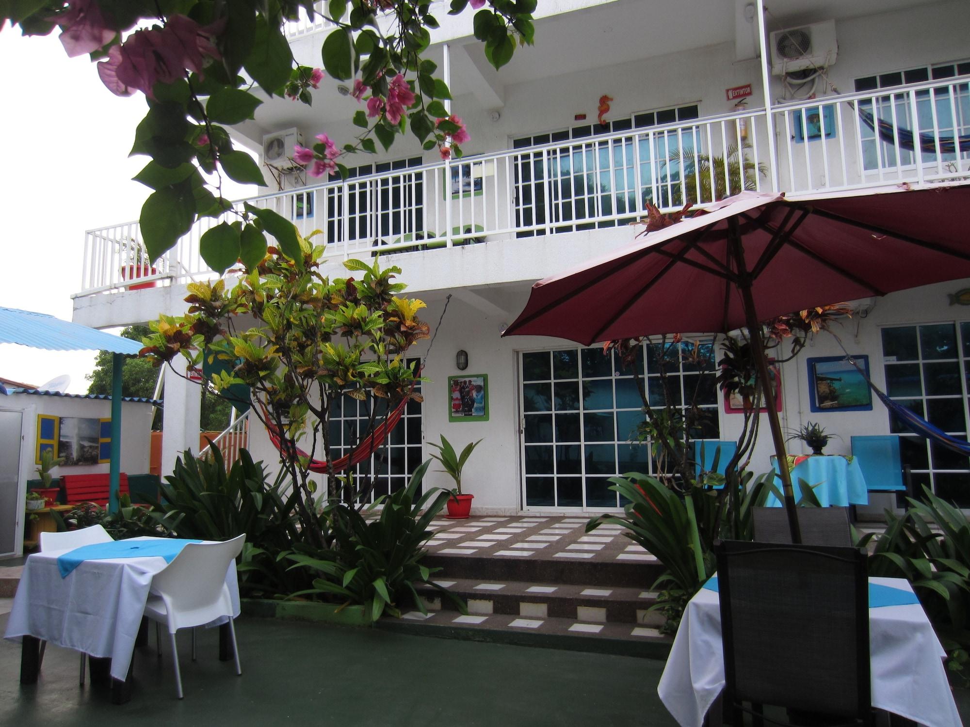 Varios Apartamentos La Hermosa